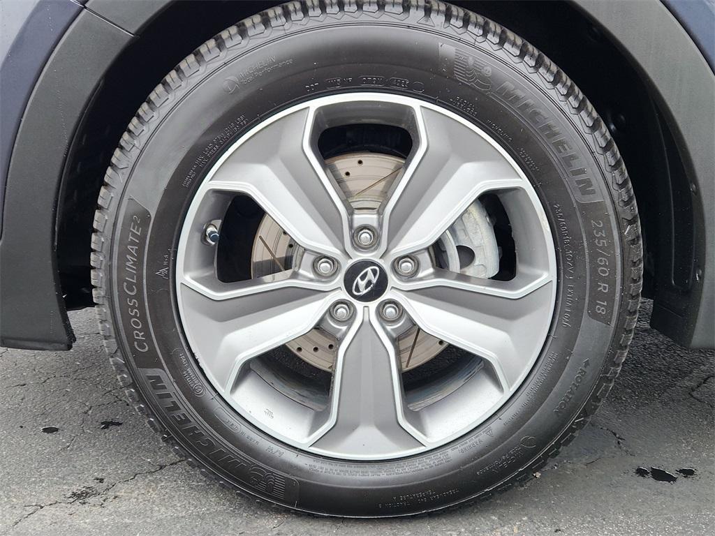 used 2015 Hyundai Santa Fe car, priced at $10,501