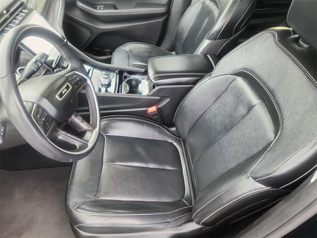 used 2023 Jeep Grand Cherokee car, priced at $24,591