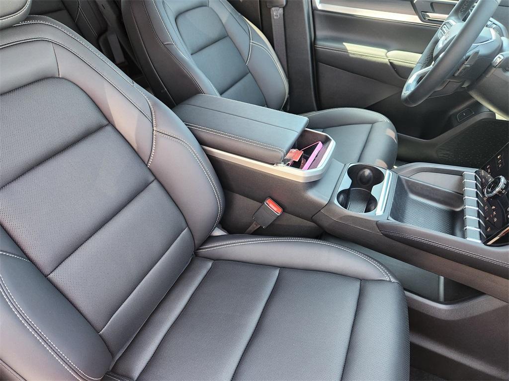 new 2025 GMC Terrain car, priced at $40,565