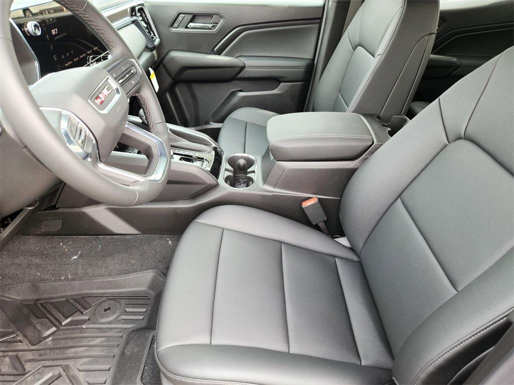 new 2025 GMC Canyon car, priced at $47,870