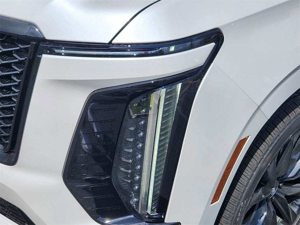 new 2025 Cadillac Escalade car, priced at $132,544