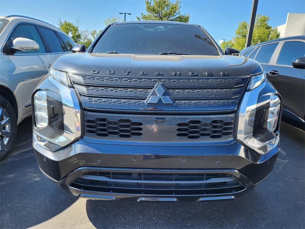 used 2023 Mitsubishi Outlander car, priced at $20,023