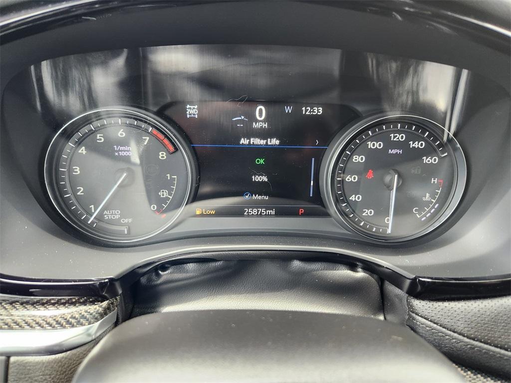 used 2022 Cadillac XT5 car, priced at $39,136