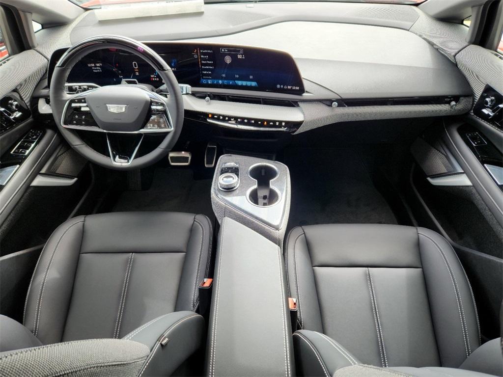 new 2025 Cadillac OPTIQ car, priced at $55,615