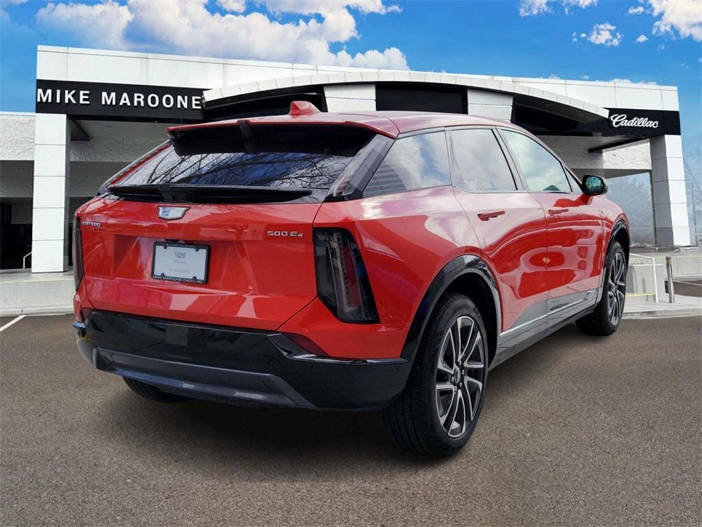new 2025 Cadillac OPTIQ car, priced at $55,615