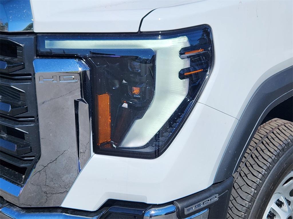 new 2025 GMC Sierra 3500 car, priced at $59,710