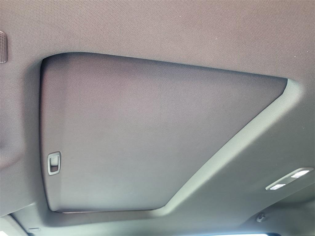 used 2022 GMC Sierra 2500 car, priced at $53,932