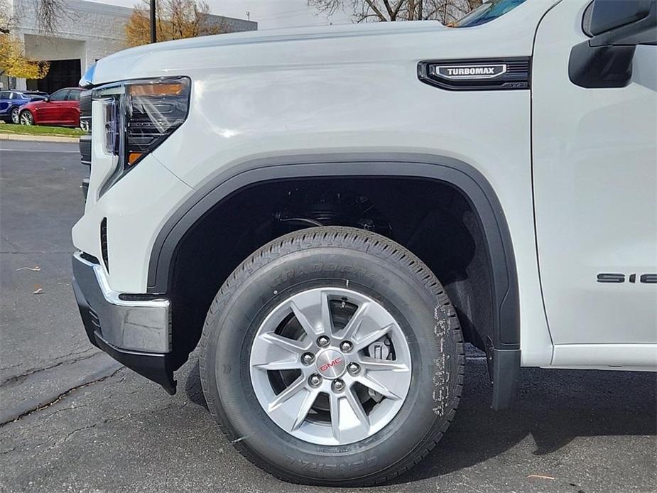 new 2025 GMC Sierra 1500 car, priced at $43,225