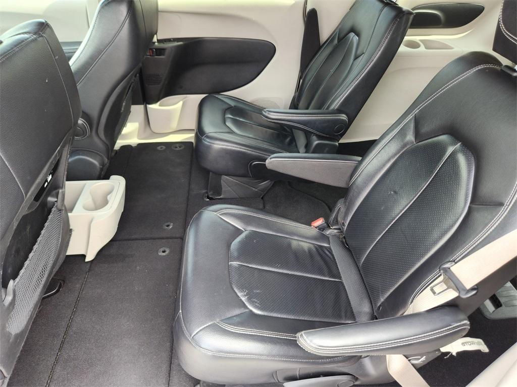 used 2022 Chrysler Pacifica car, priced at $21,931
