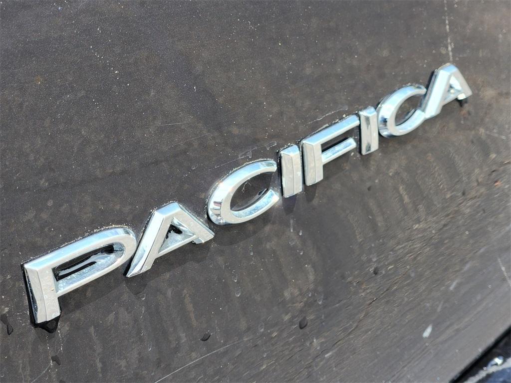 used 2022 Chrysler Pacifica car, priced at $21,931