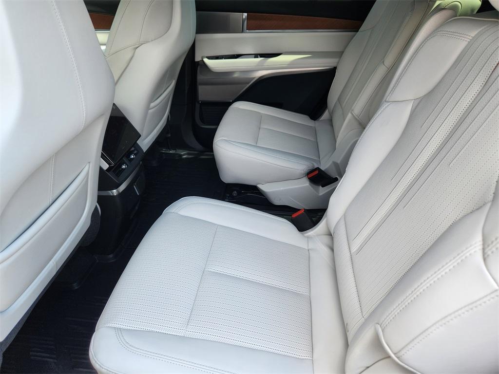 new 2026 Cadillac VISTIQ car