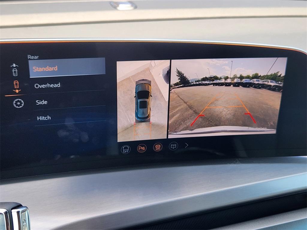 new 2026 Cadillac VISTIQ car