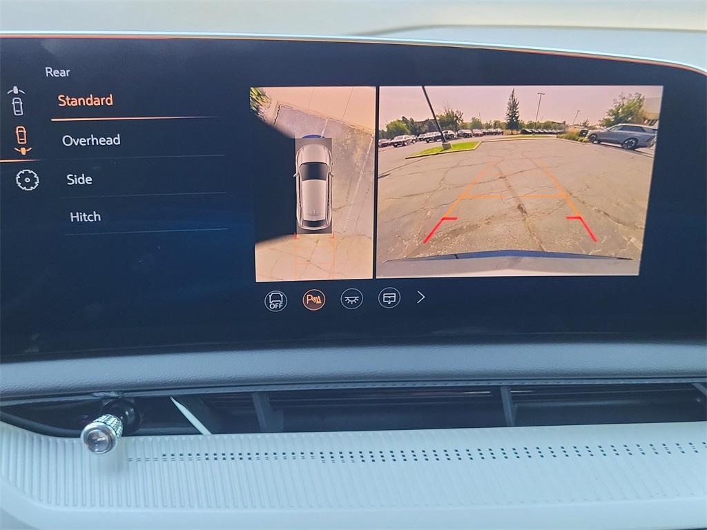 new 2025 Cadillac OPTIQ car, priced at $55,615