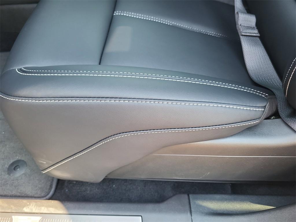 new 2025 Cadillac OPTIQ car, priced at $55,615