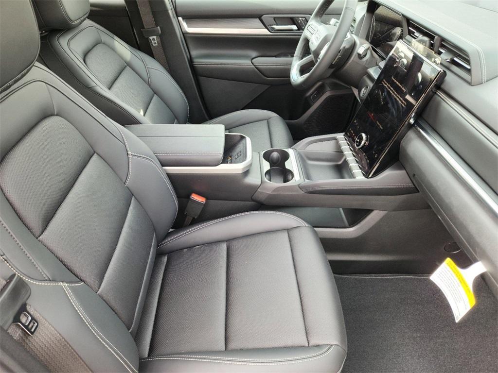 new 2025 GMC Terrain car, priced at $37,640