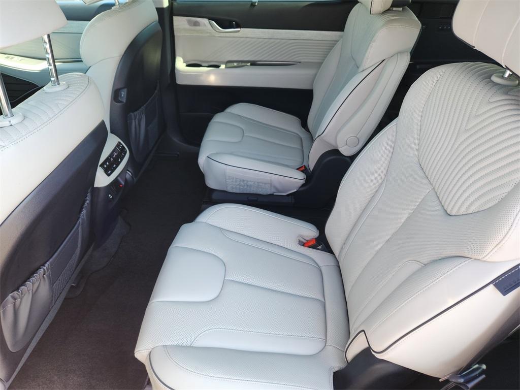 used 2025 Hyundai Palisade car, priced at $49,363