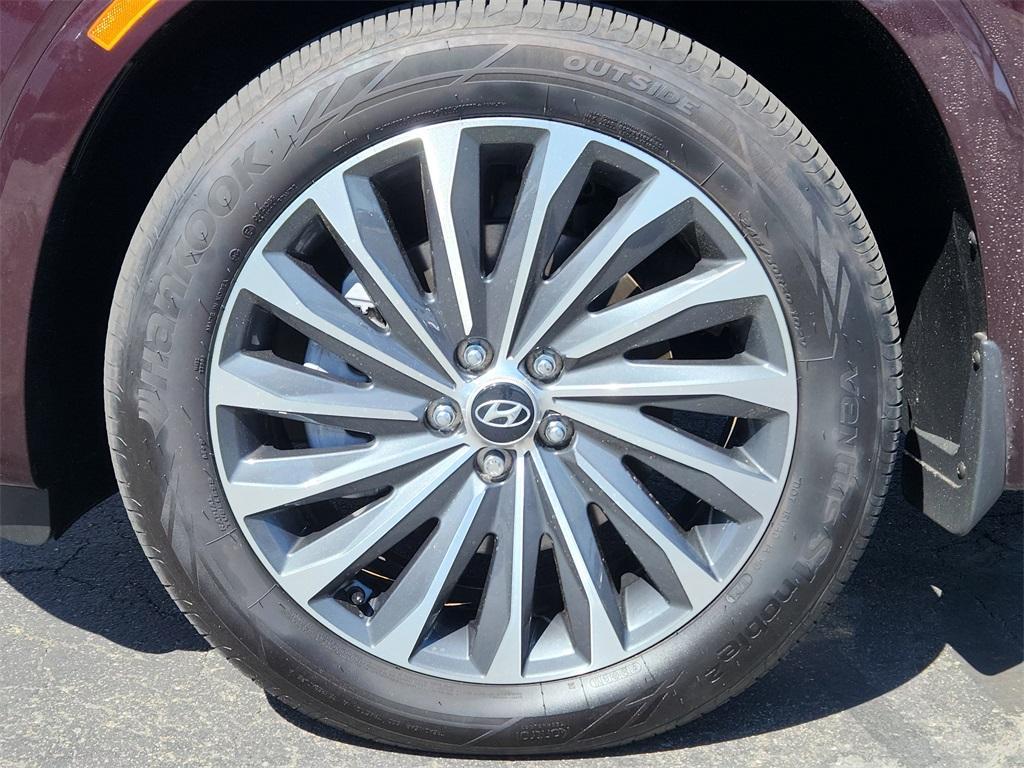 used 2025 Hyundai Palisade car, priced at $49,363