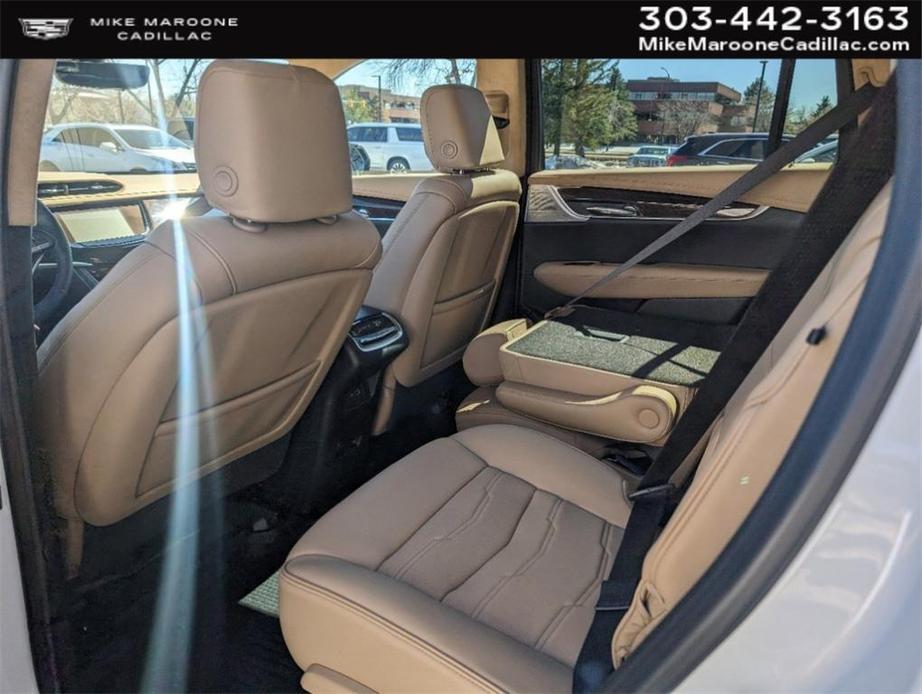 new 2024 Cadillac XT6 car, priced at $75,800