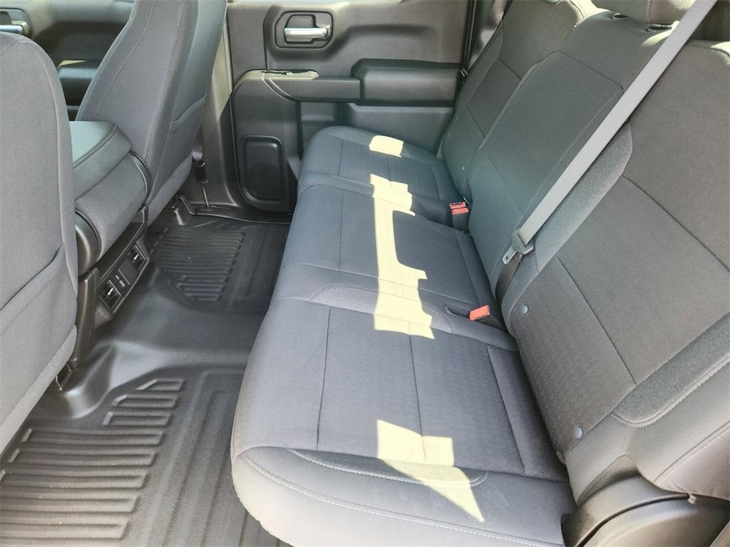 new 2024 GMC Sierra 1500 car, priced at $43,720