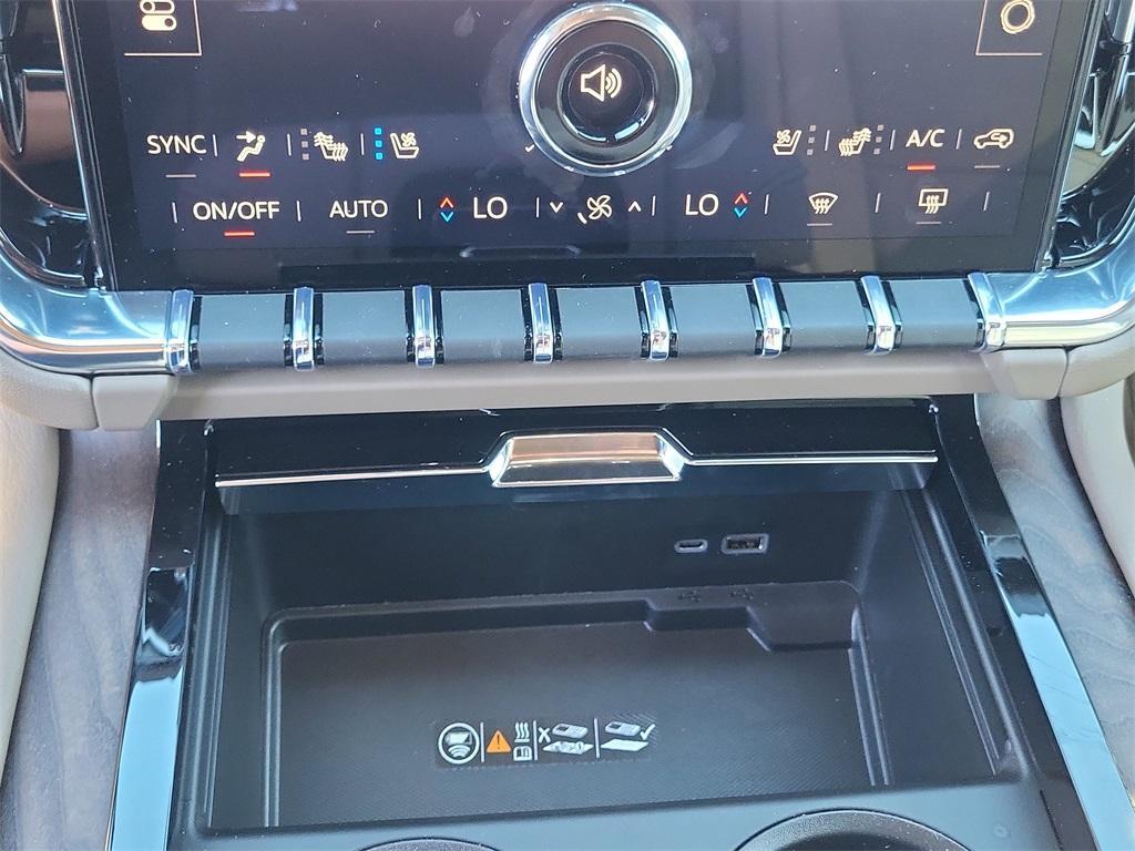 new 2025 GMC Yukon XL car, priced at $88,878