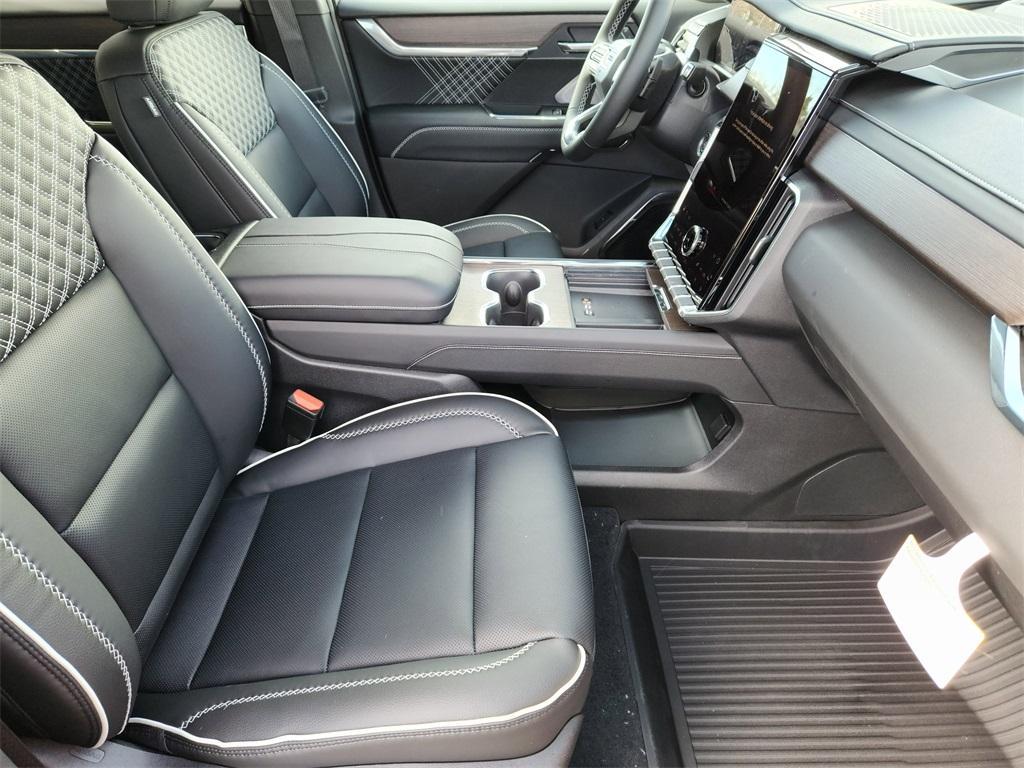 new 2025 GMC Acadia car, priced at $65,110