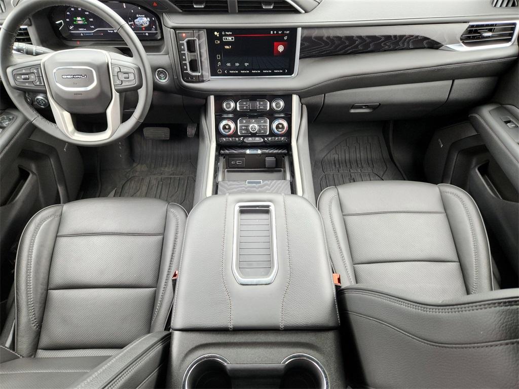 used 2024 GMC Yukon XL car, priced at $82,427