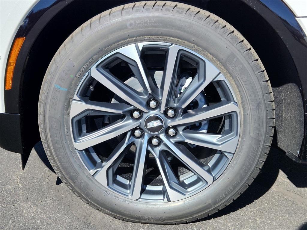 new 2025 Cadillac LYRIQ car, priced at $65,514