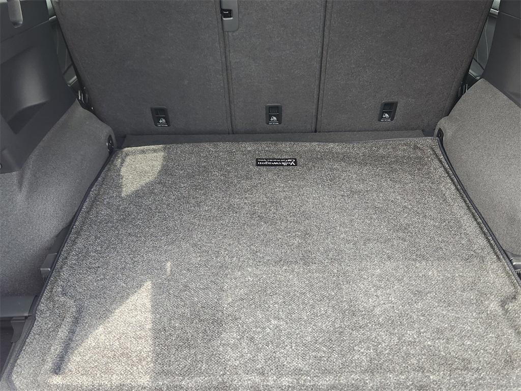 used 2024 Volkswagen Tiguan car, priced at $32,910