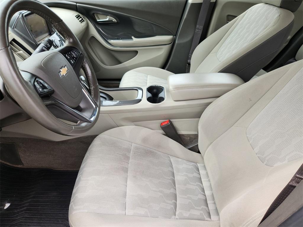 used 2013 Chevrolet Volt car, priced at $8,334