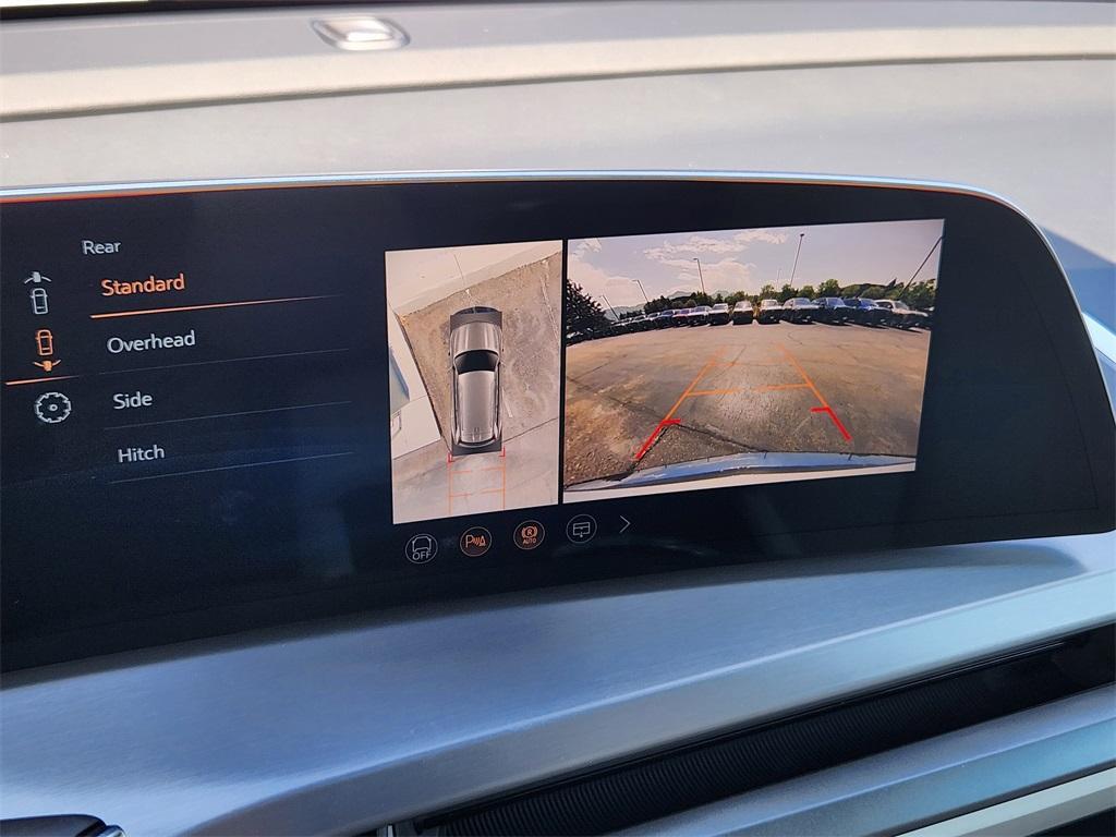 new 2026 Cadillac VISTIQ car