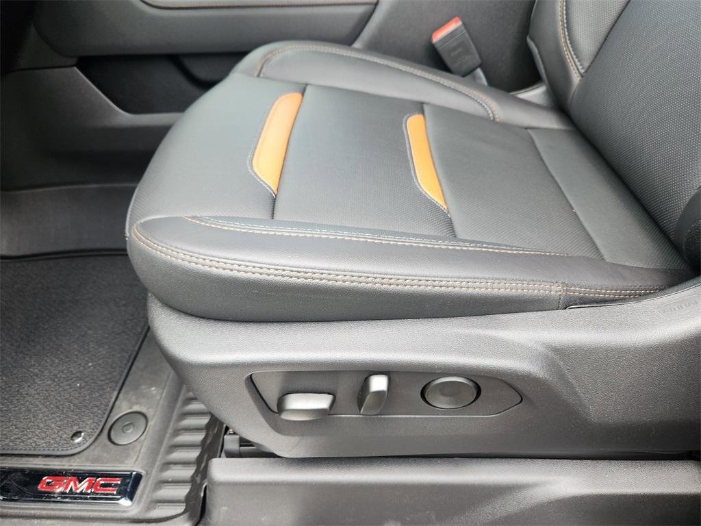 new 2025 GMC Sierra 2500 car, priced at $83,368