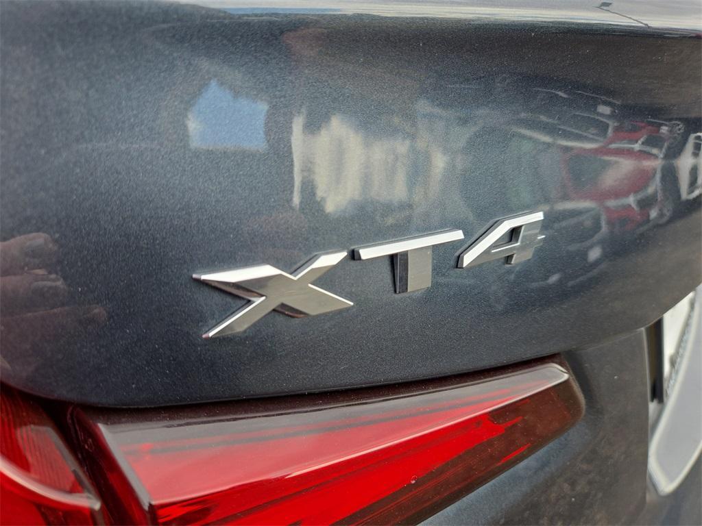 used 2021 Cadillac XT4 car, priced at $20,720