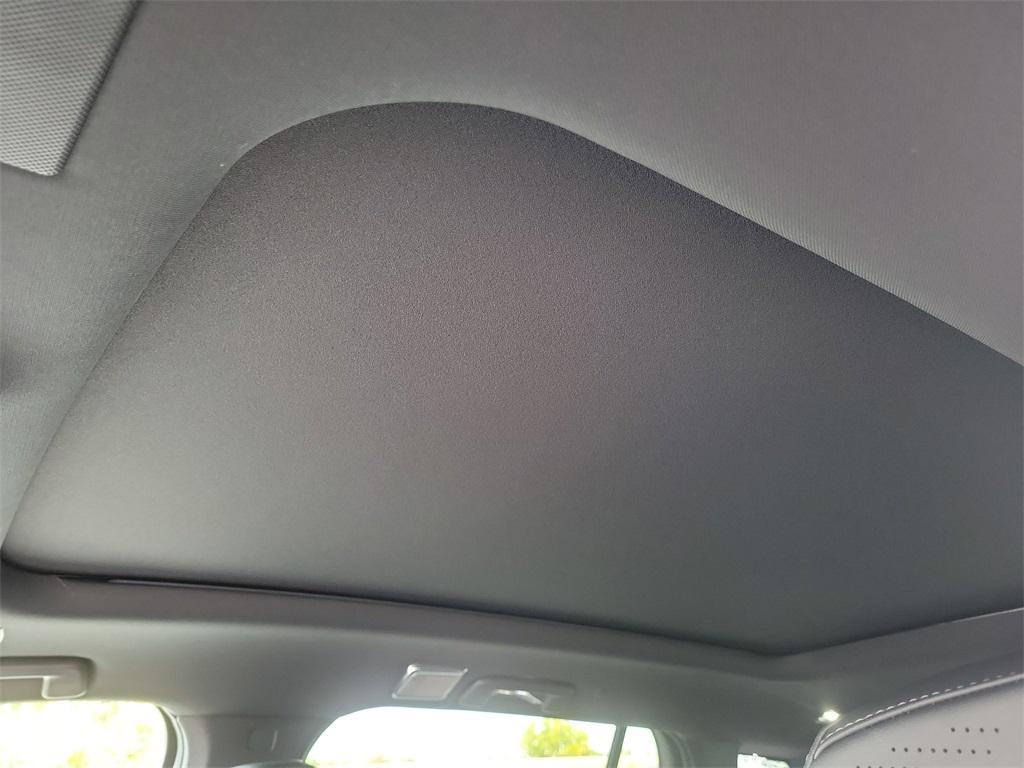 new 2026 Cadillac VISTIQ car