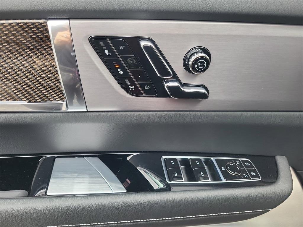 new 2026 Cadillac VISTIQ car