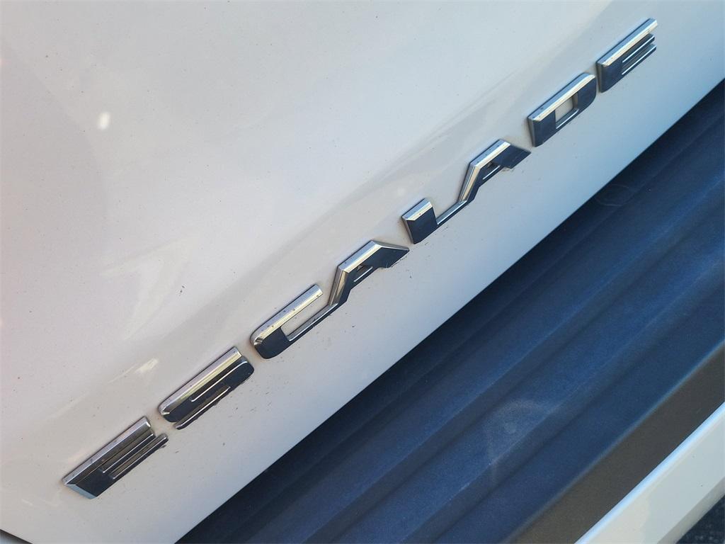 used 2018 Cadillac Escalade ESV car, priced at $24,890