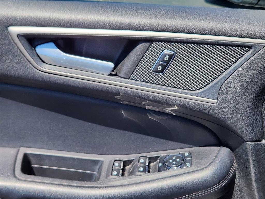 used 2023 Ford Edge car, priced at $20,807