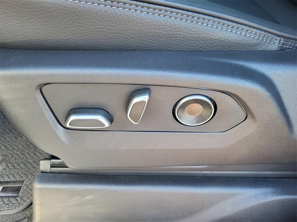 new 2025 GMC Sierra 1500 car, priced at $67,289