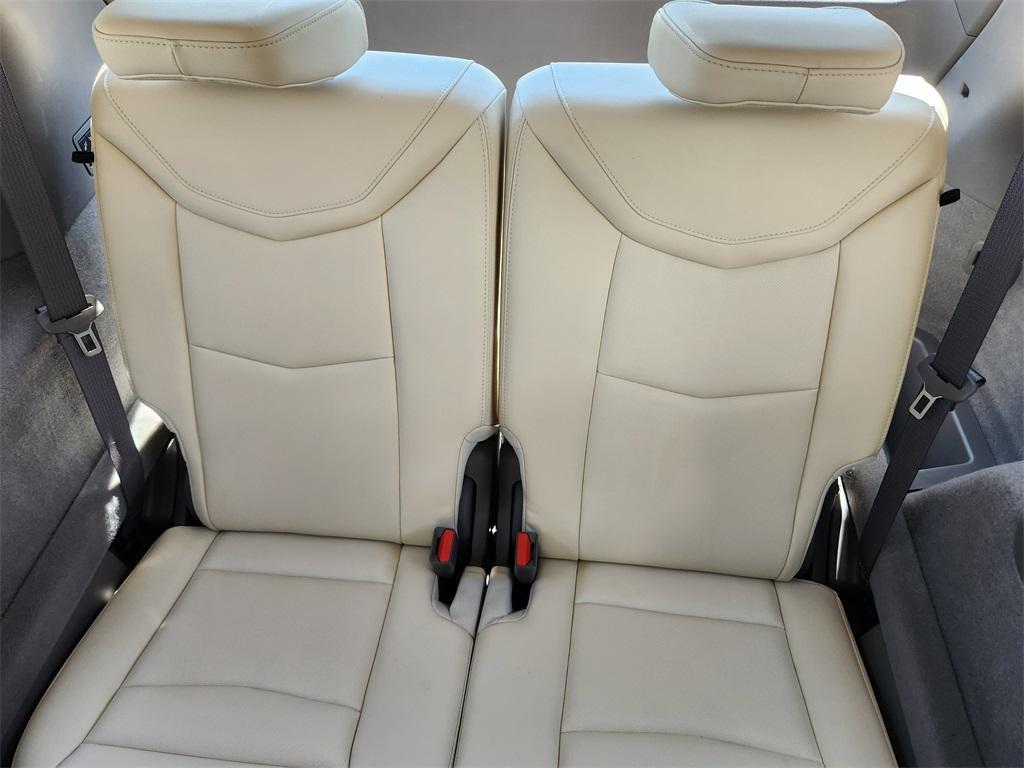 used 2021 Cadillac XT6 car, priced at $37,879