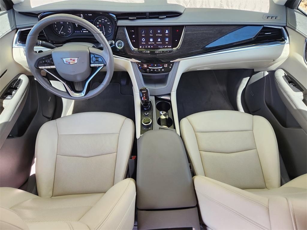 used 2021 Cadillac XT6 car, priced at $37,879