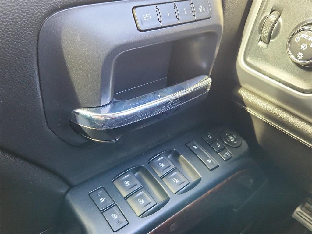 used 2017 GMC Sierra 1500 car, priced at $27,359