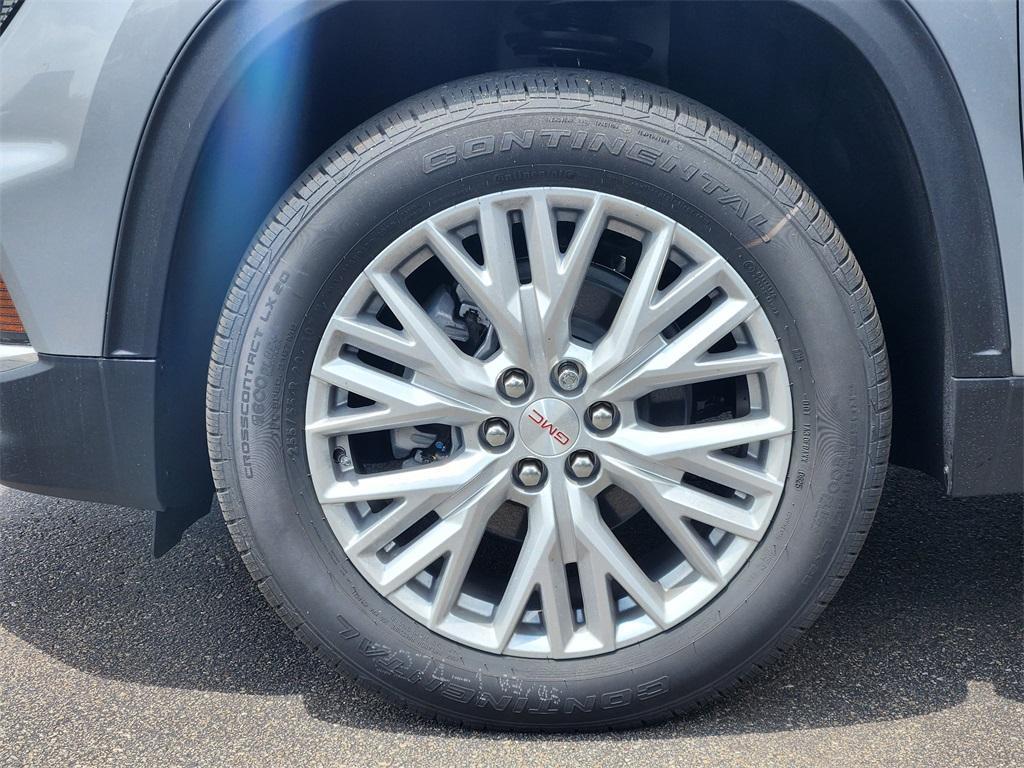 new 2025 GMC Acadia car, priced at $49,425