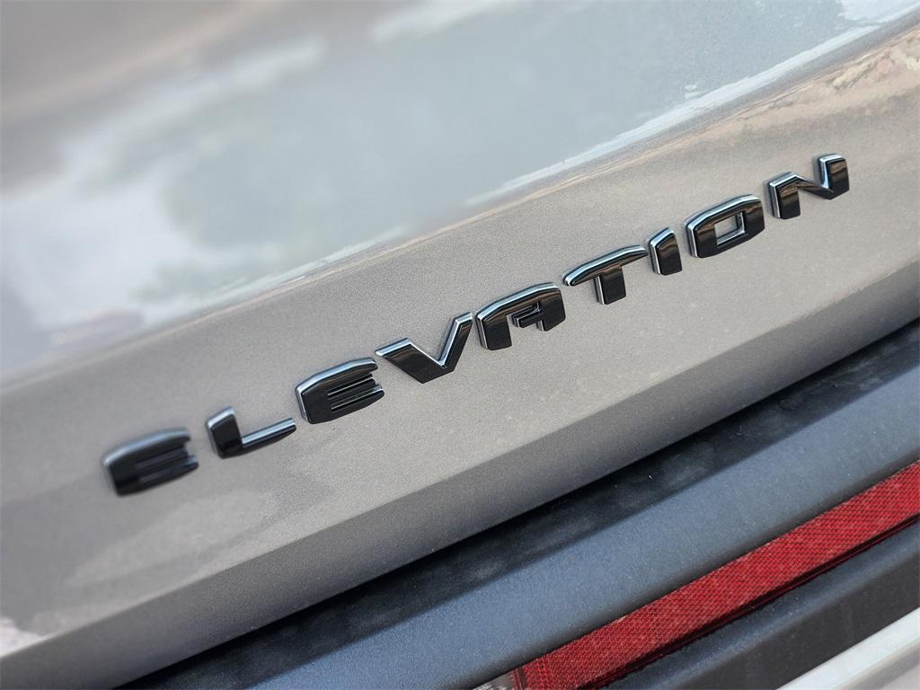 new 2025 GMC Acadia car, priced at $49,425