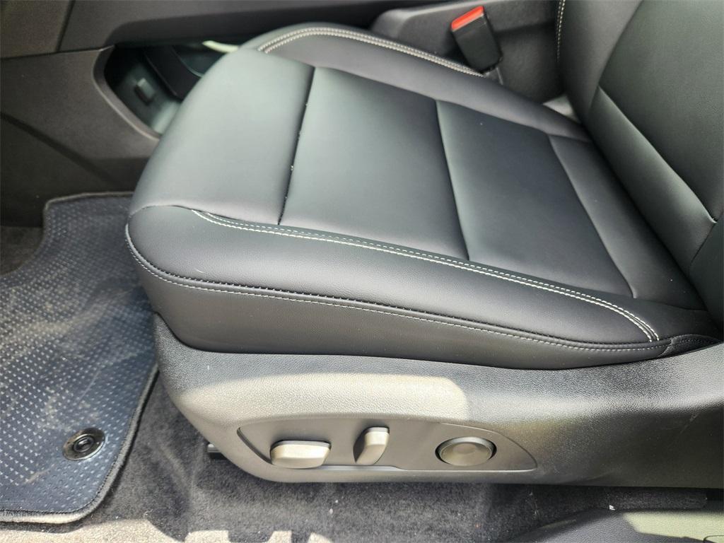 new 2025 GMC Acadia car, priced at $49,425