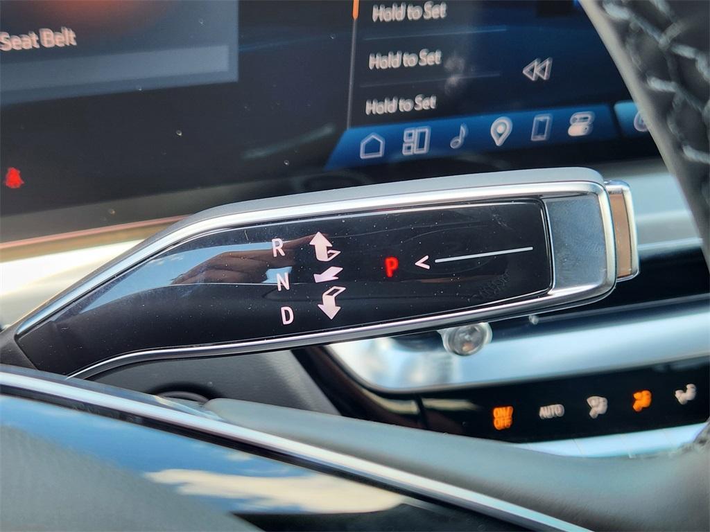 new 2025 Cadillac LYRIQ car, priced at $75,110