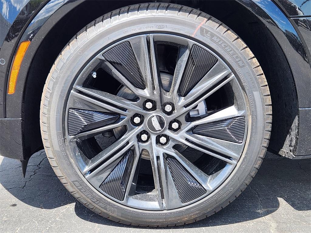 new 2025 Cadillac LYRIQ car, priced at $75,110