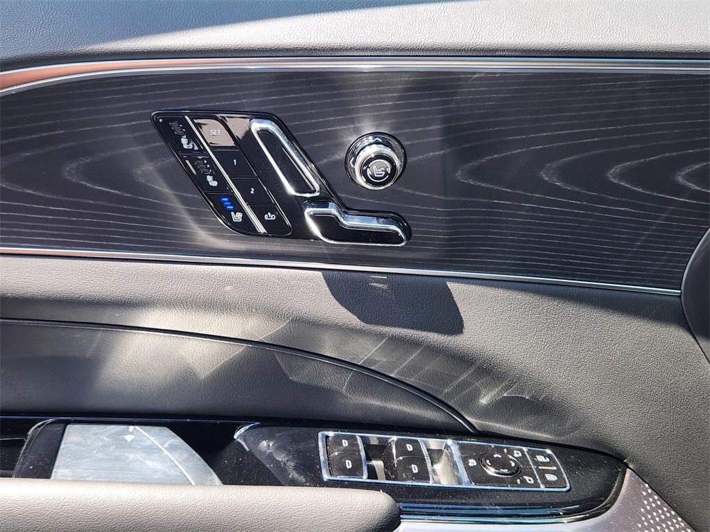 new 2025 Cadillac LYRIQ car, priced at $75,110