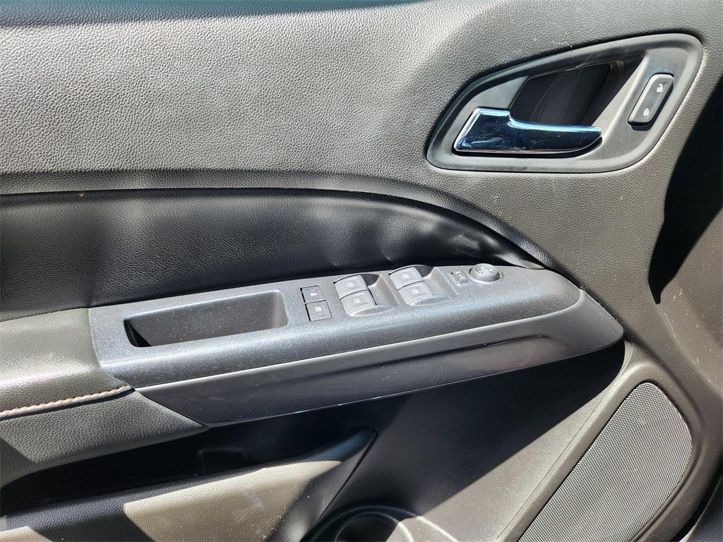 used 2021 GMC Canyon car, priced at $32,432