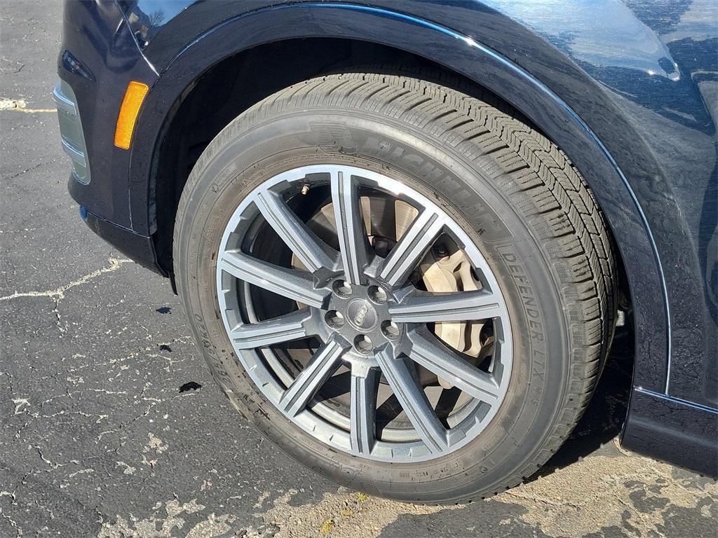 used 2017 Audi Q7 car, priced at $14,200