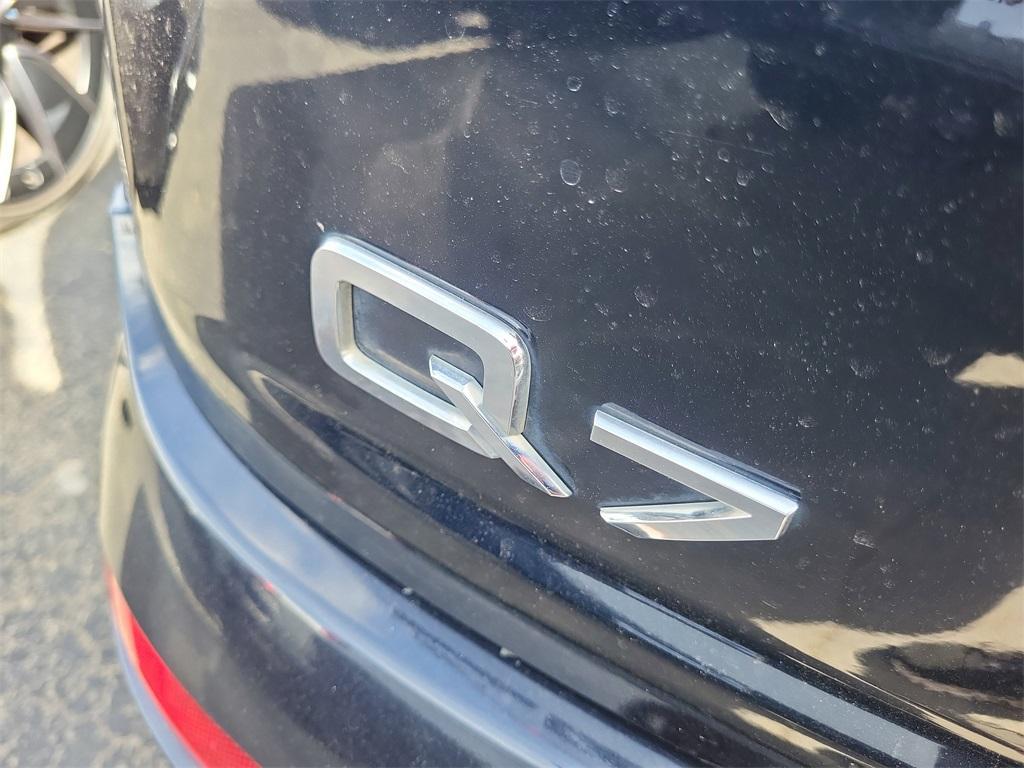 used 2017 Audi Q7 car, priced at $15,246
