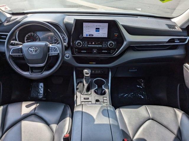 used 2023 Toyota Highlander car, priced at $38,988